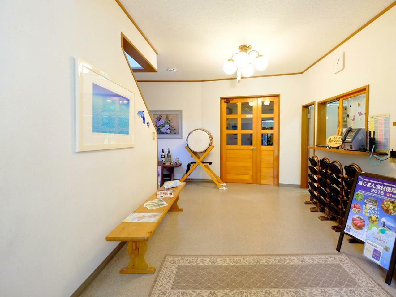 Hotel Kokumin Shukusha Sun Marina à Hachijō Extérieur photo